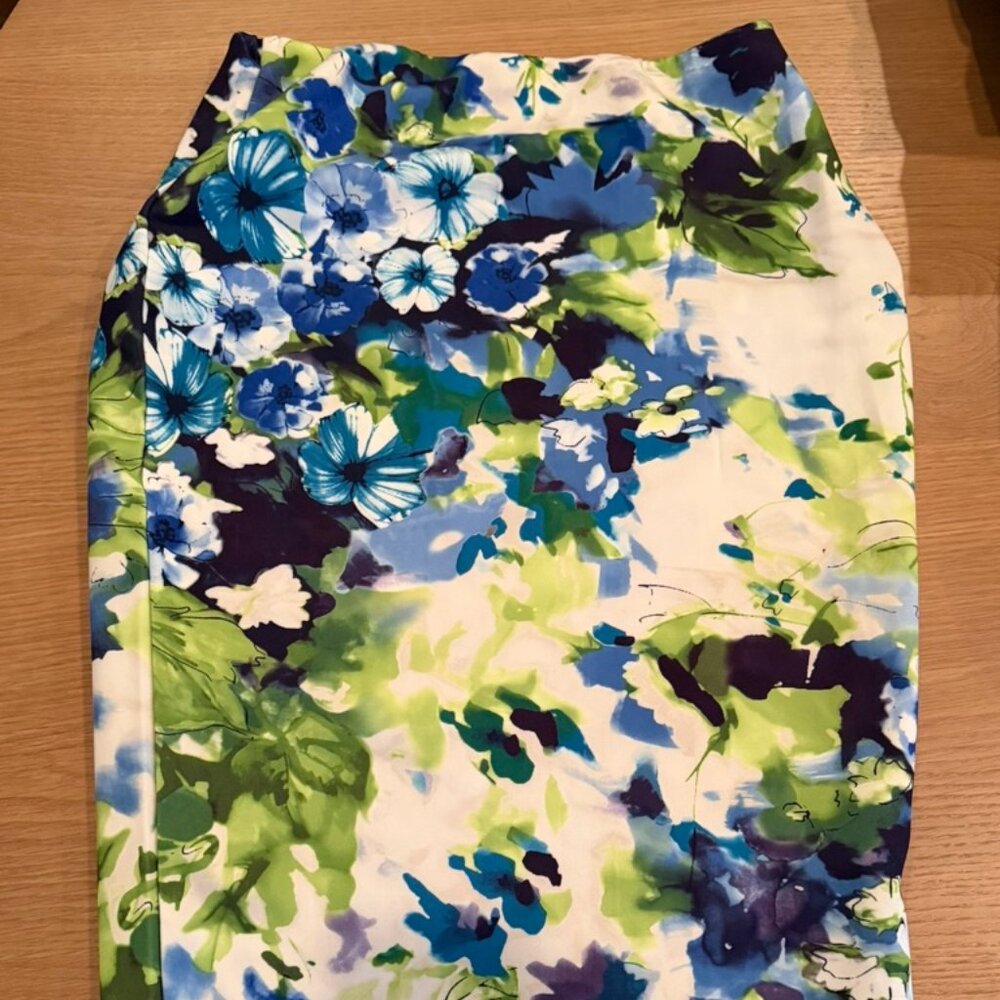 Floral midi skirt - Boohoo